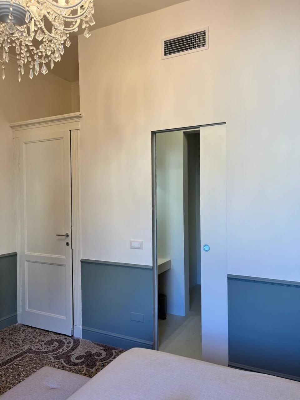 B&B Dimora Liberty Genoa Ngoại thất bức ảnh
